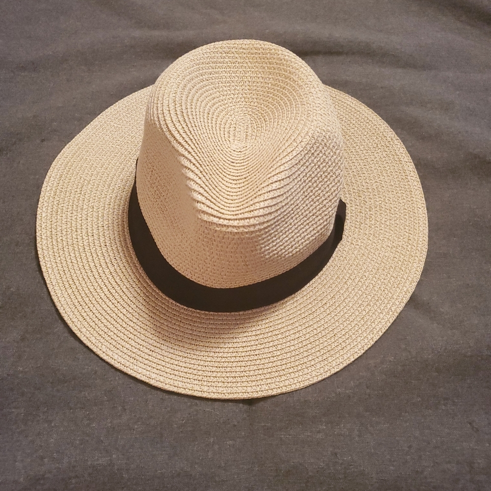 Hat - Picture 2 of 2